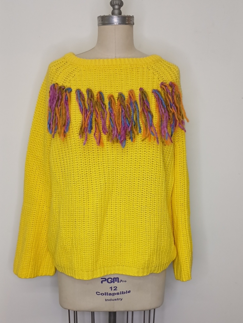Gabby Isabella Yellow Knit Sweater with Yarn Tassel Details / M